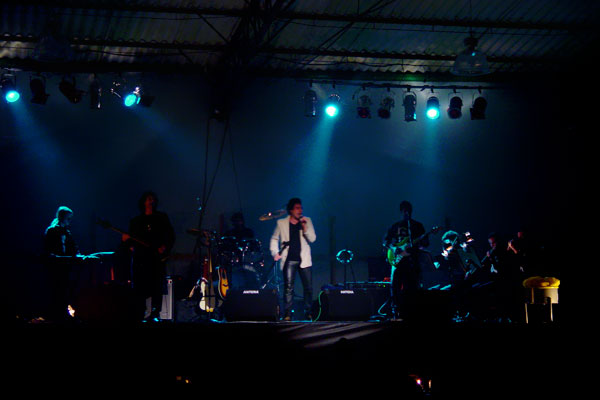 20113054_4.jpg