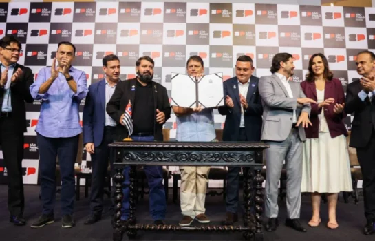 Cidades turísticas firmam convênios para obras de infraestrutura