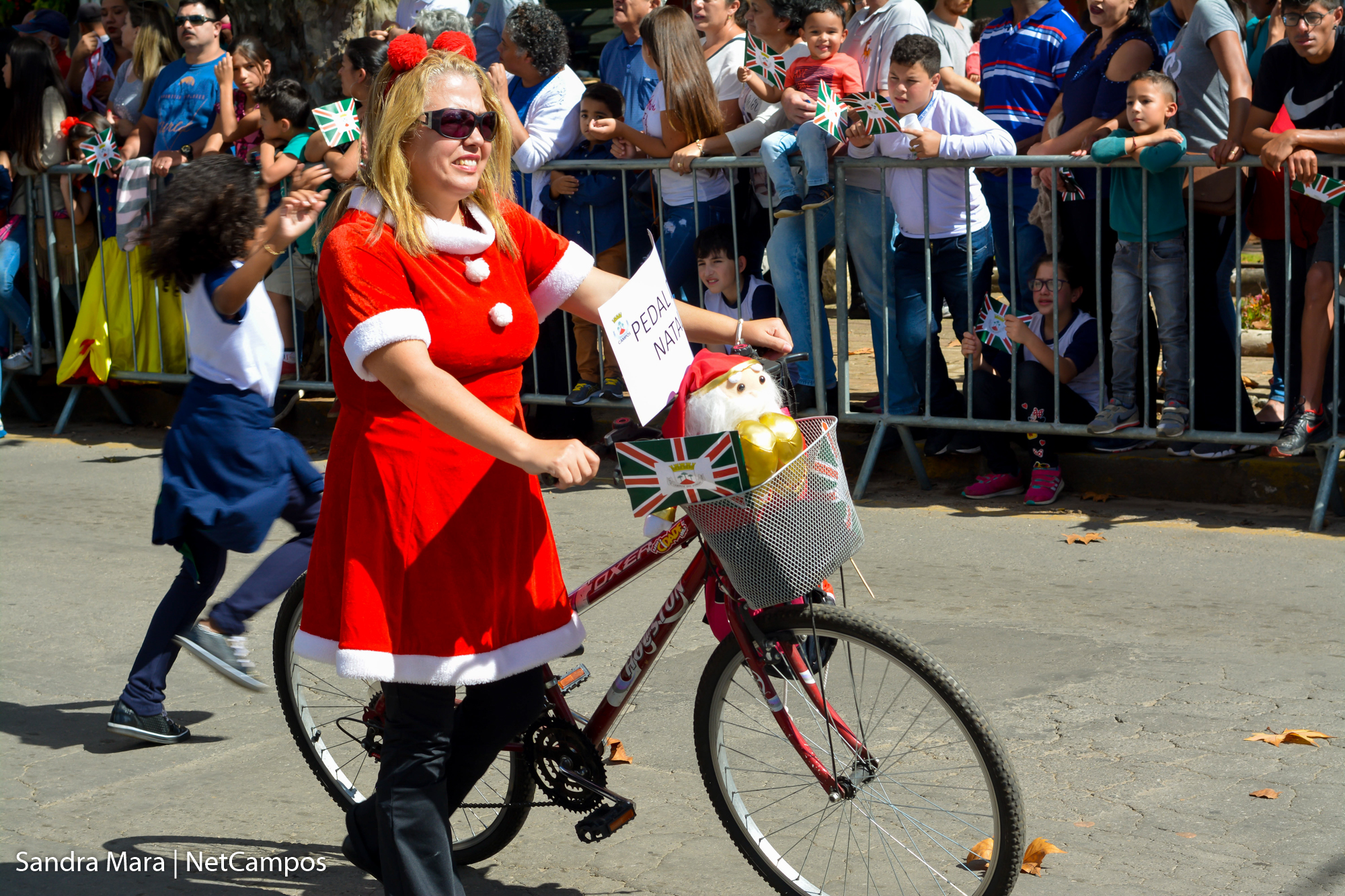 desfile-civico-campos-do-jordao-117