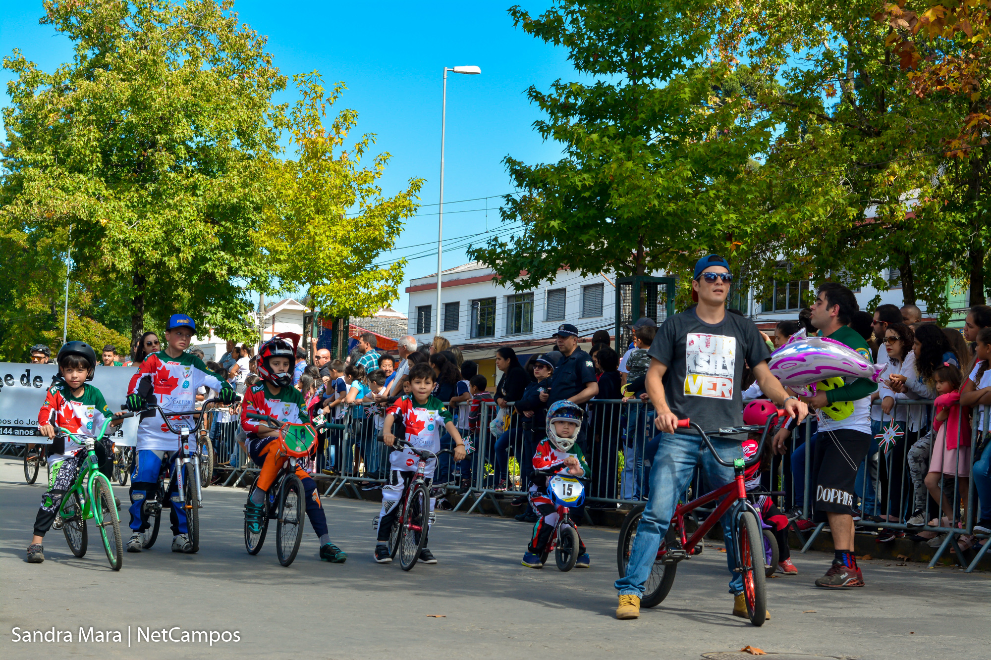 desfile-civico-campos-do-jordao-135