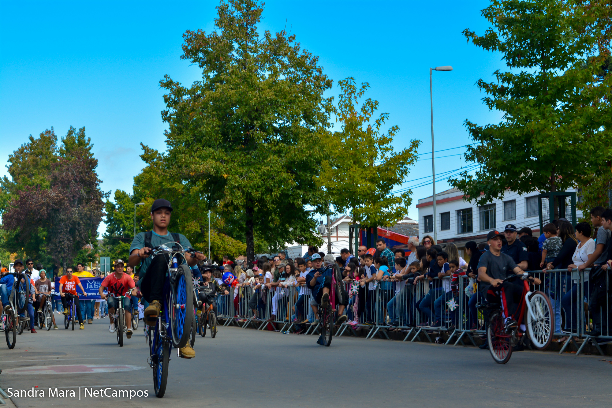 desfile-civico-campos-do-jordao-138