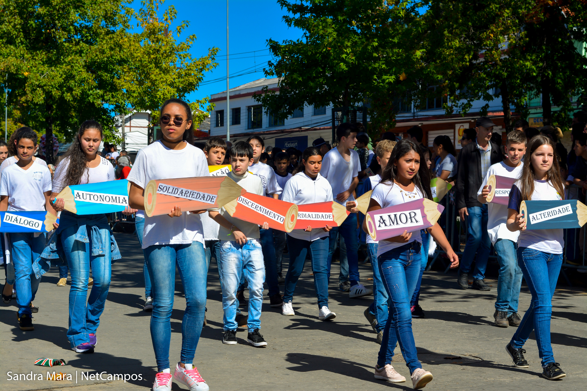 desfile-civico-campos-do-jordao-96