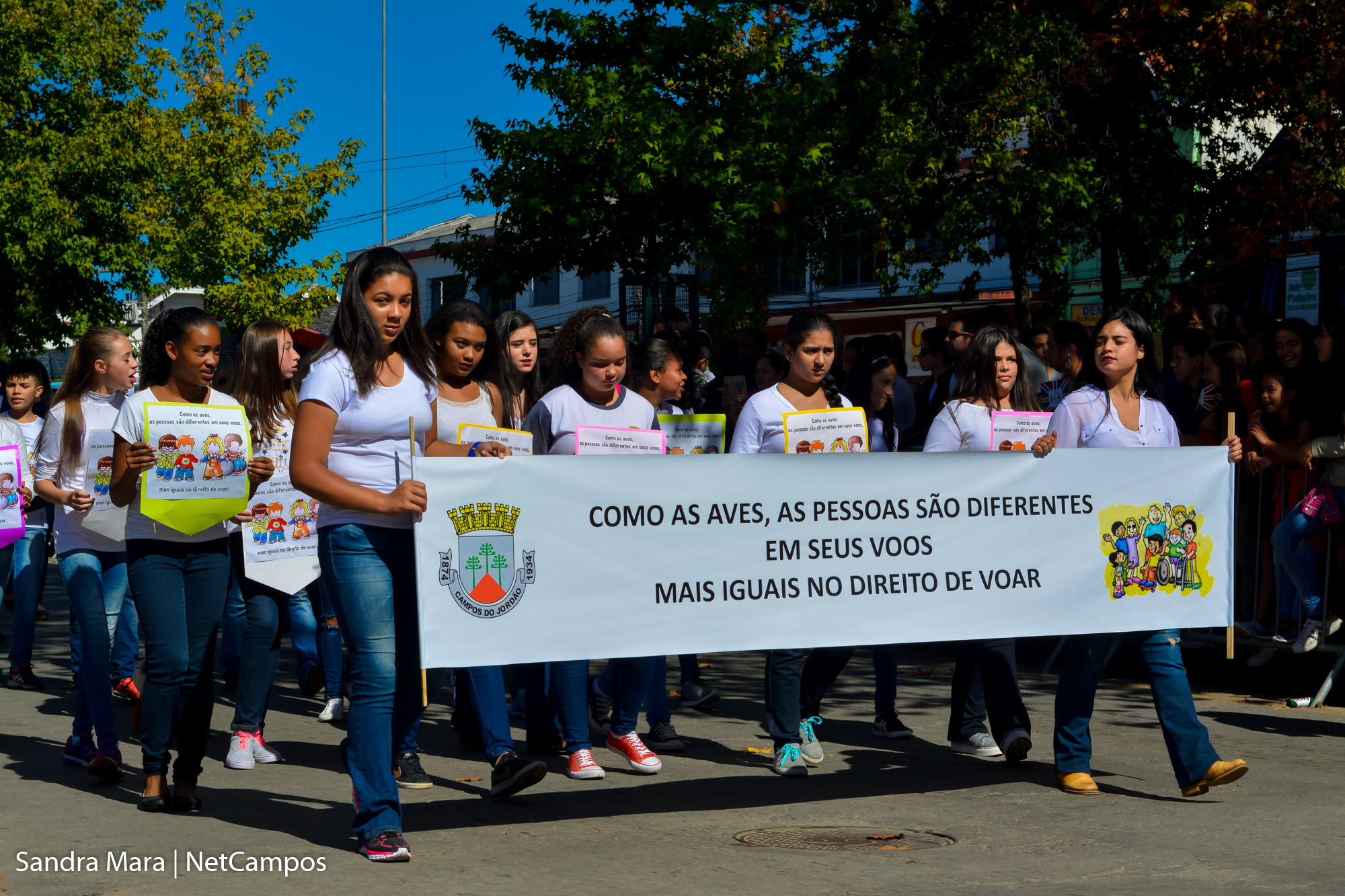 desfile-civico-campos-do-jordao-97