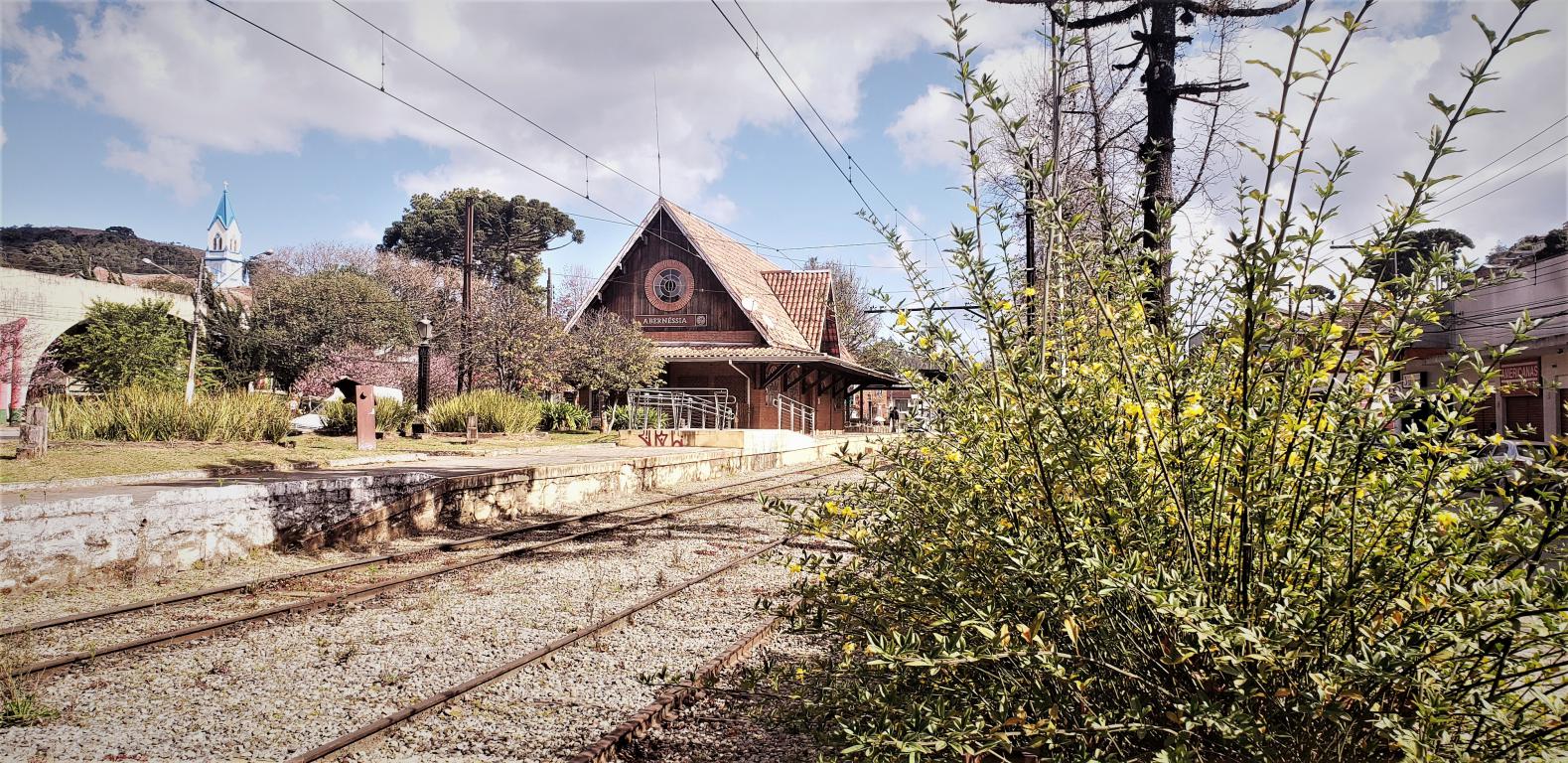 estacao_vila_abernessia_02