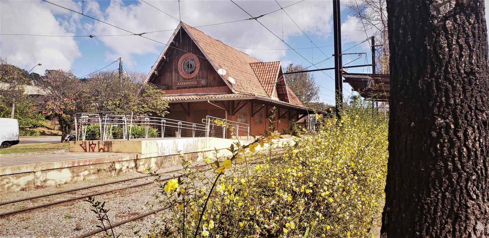 estacao_vila_abernessia_03