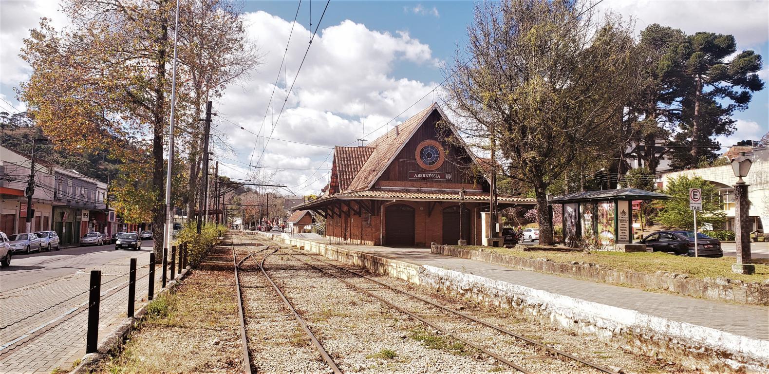 estacao_vila_abernessia_07