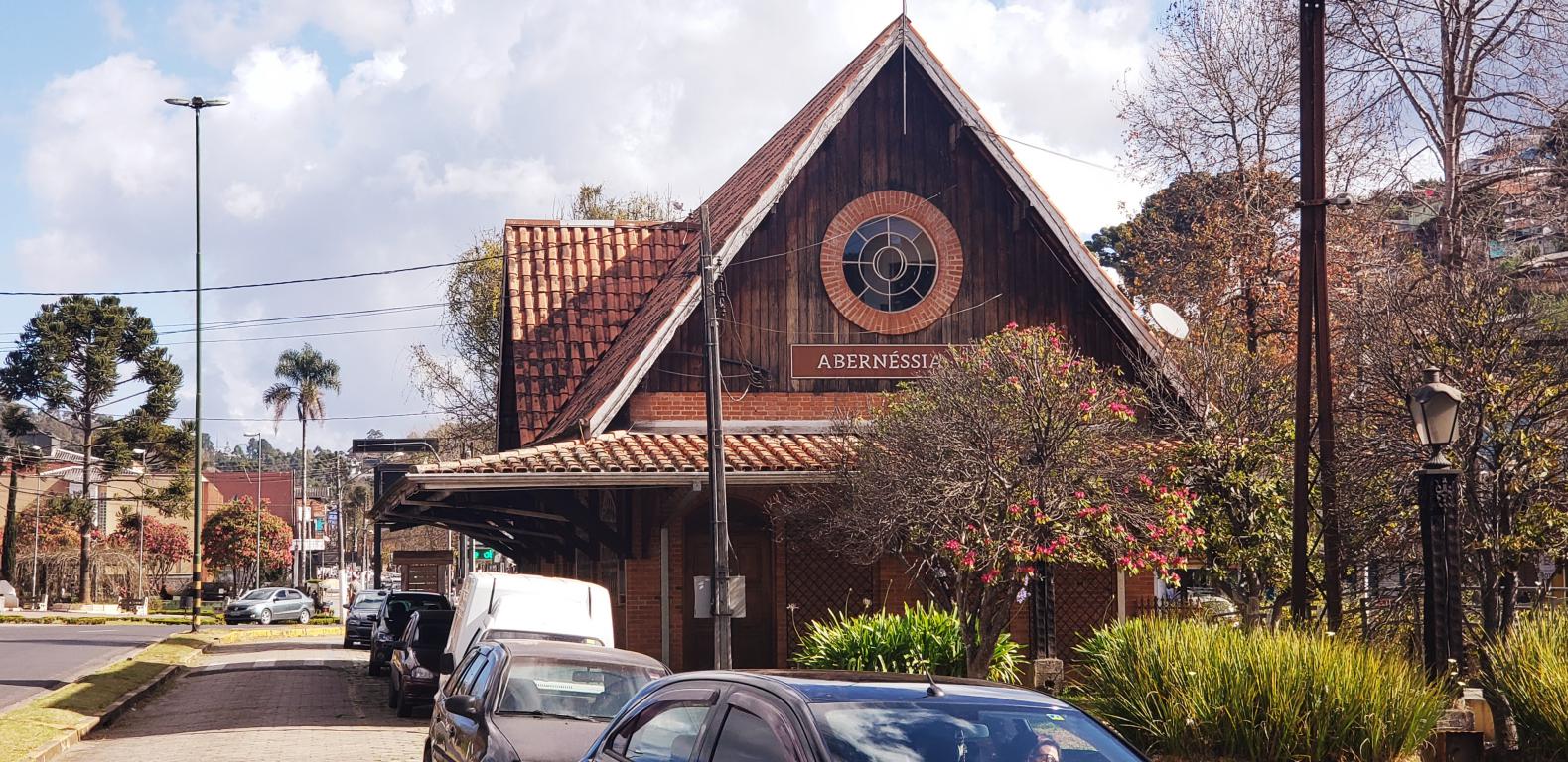 estacao_vila_abernessia_11