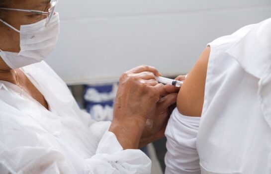 Com baixa adesão, vacinação contra a febre amarela é intensificada