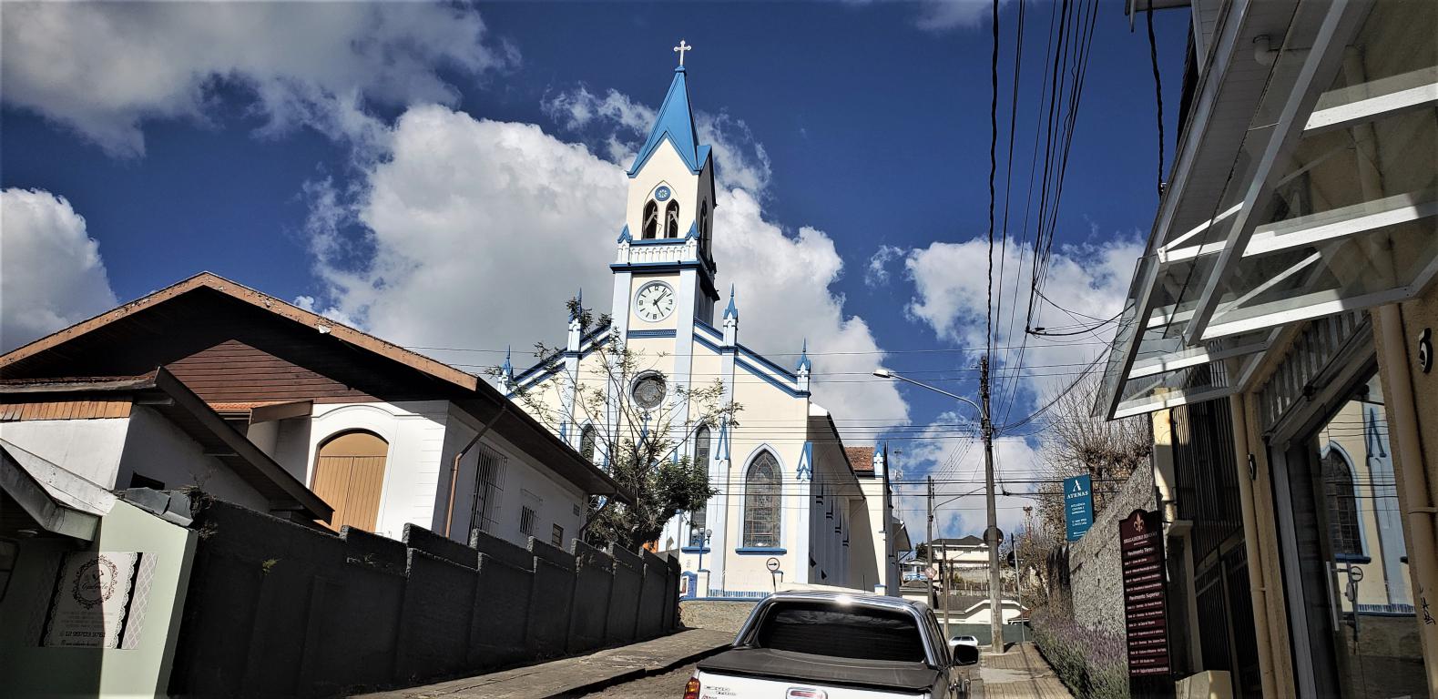 igreja_santa_teresinha_01