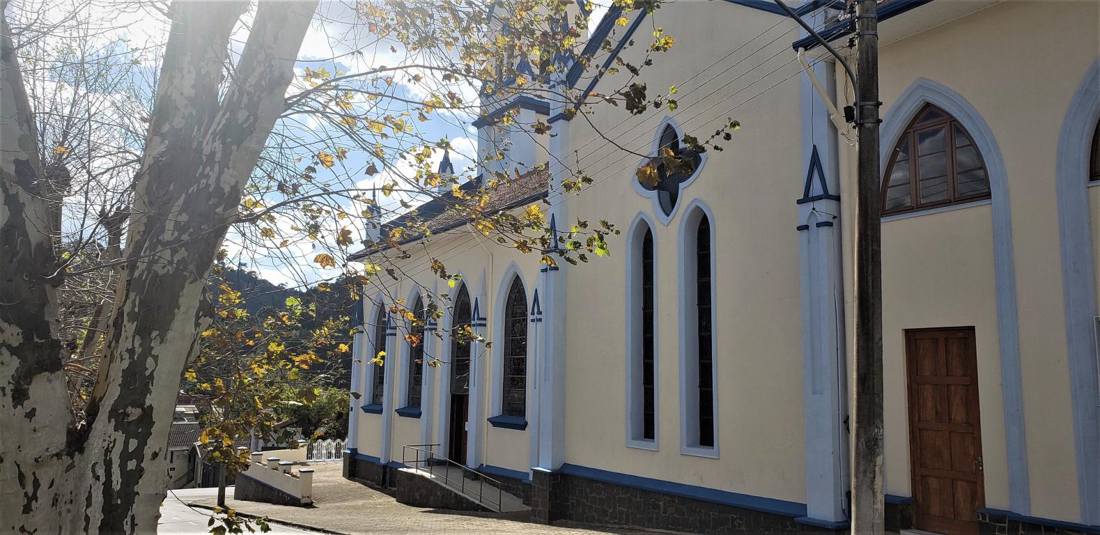 igreja_santa_teresinha_08