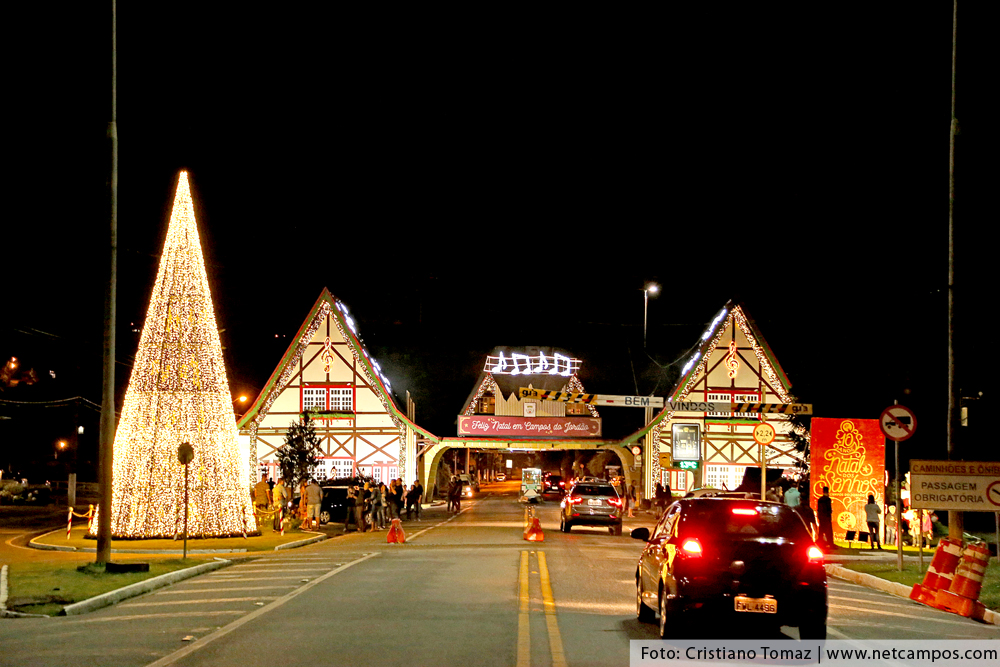 porta-iluminado-natal-2018_5