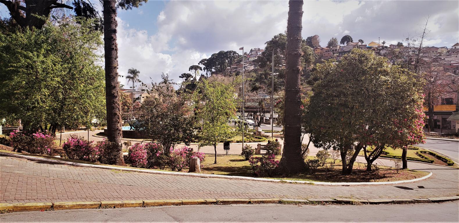 praca_abernessia_campos_do_jordao_02