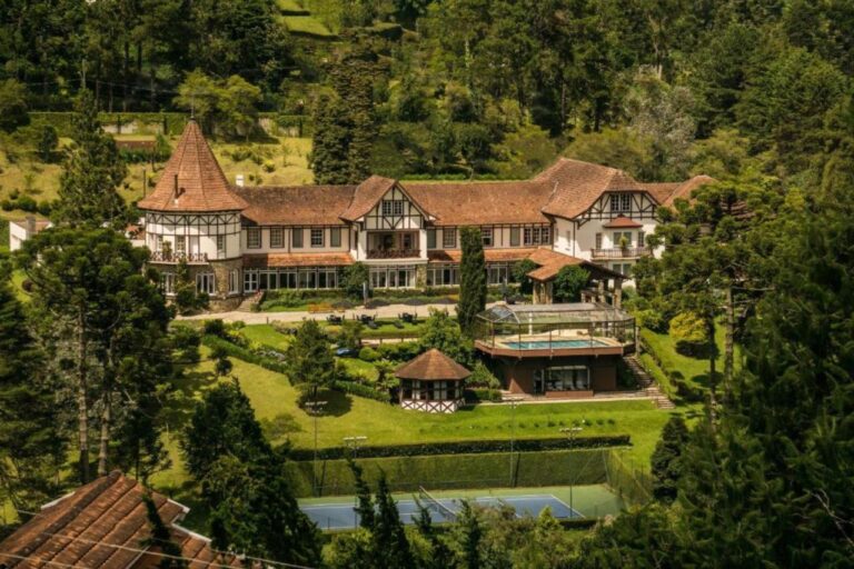 Hotel Vila Inglesa Anuncia Programação Especial de Natal e Réveillon em Campos do Jordão