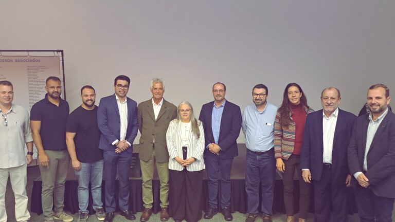 Nova diretoria do Convention &amp; Visitors Bureau toma posse em cerimônia no Hotel Vila Inglesa