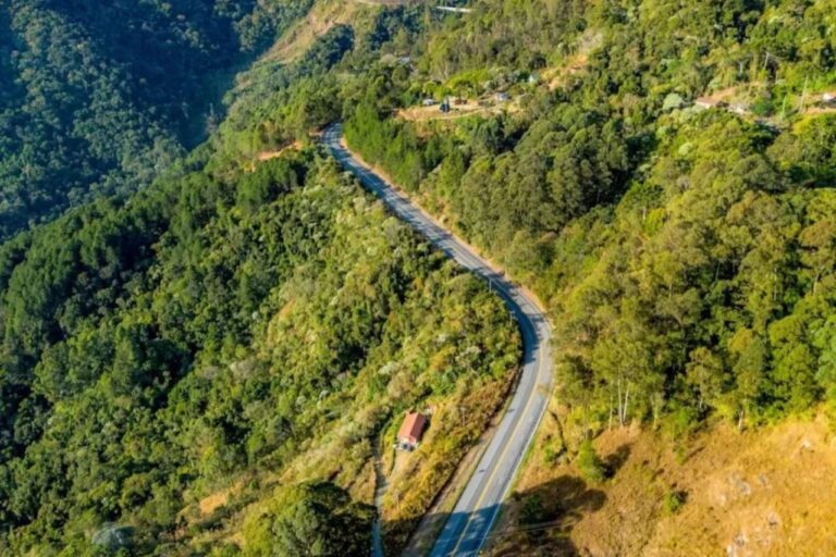 Volta do Carnaval deve levar mais de 600 mil veículos às rodovias do Vale e acesso a Campos do Jordão