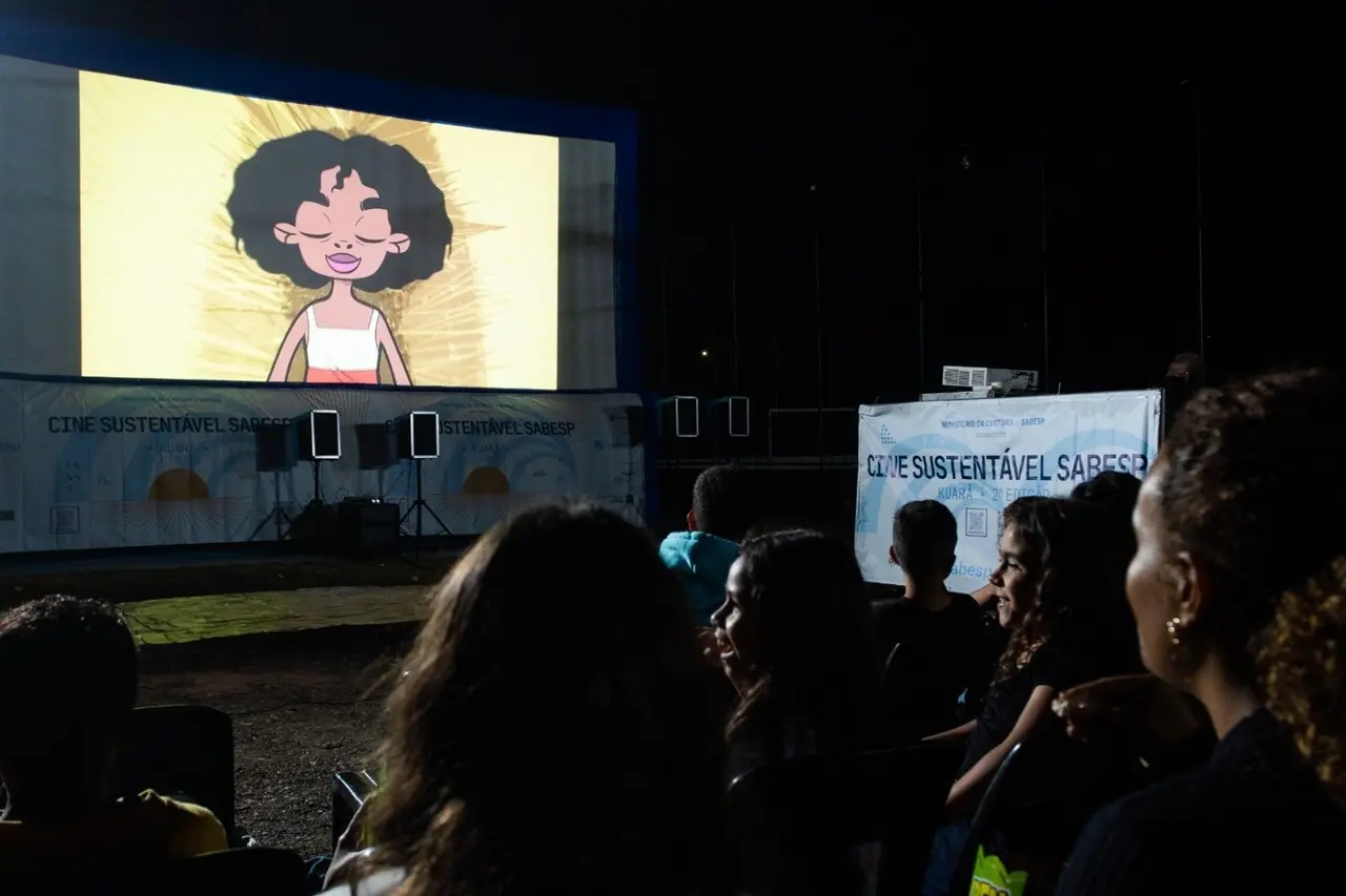 Cinema gratuito ao ar livre exibe Zootopia 2 nesta terça-feira em Campos do Jordão