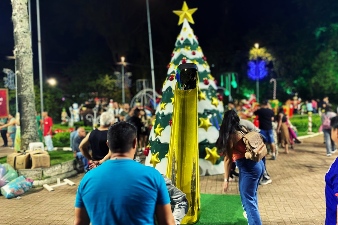 Descubra a Magia do Natal em Campos do Jordão com o Walking Tour de Alan Germano