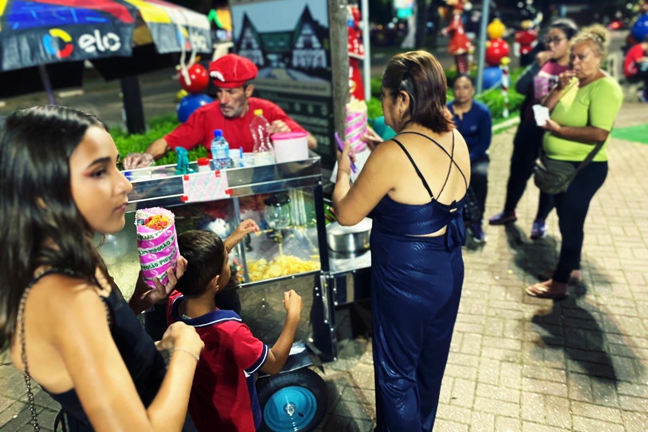Descubra a Magia do Natal em Campos do Jordão com o Walking Tour de Alan Germano