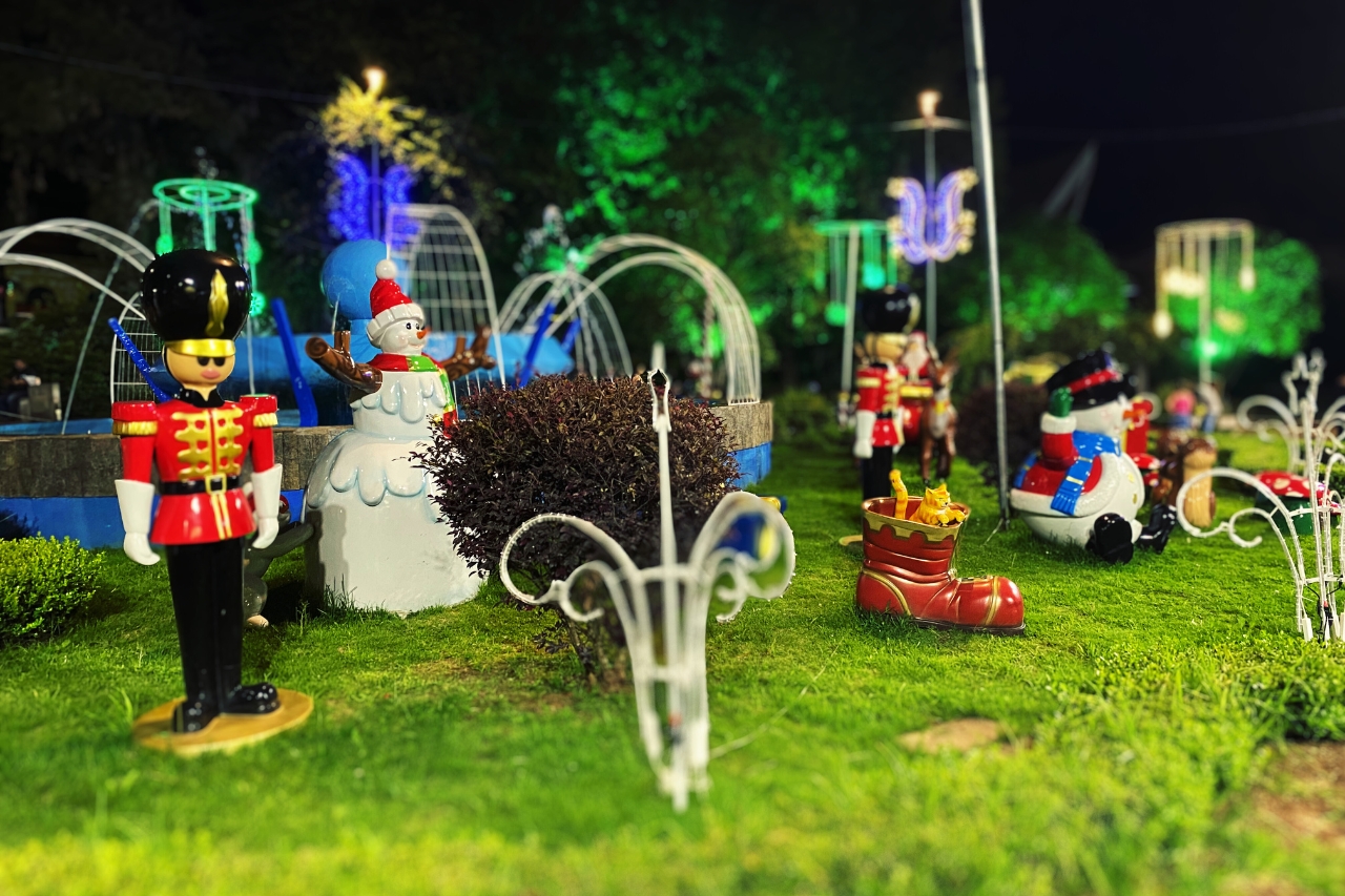 Descubra a Magia do Natal em Campos do Jordão com o Walking Tour de Alan Germano