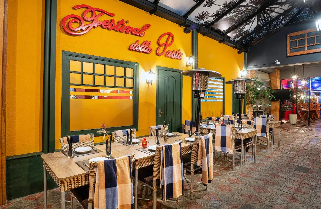 Restaurante Italiano Festival della Pasta reforma ambientes para oferecer melhor experiência aos seus clientes