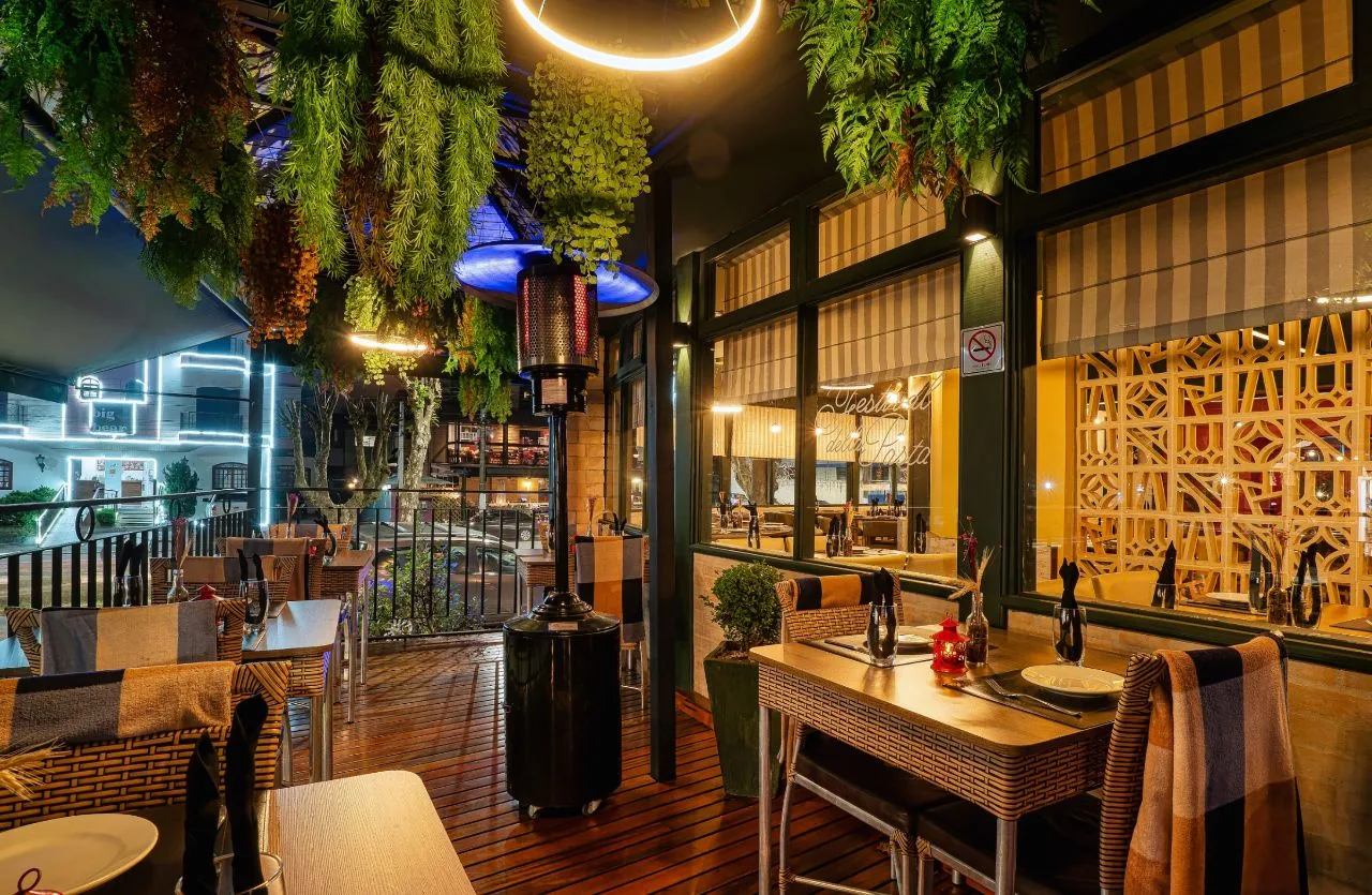 Restaurante Italiano Festival della Pasta reforma ambientes para oferecer melhor experiência aos seus clientes