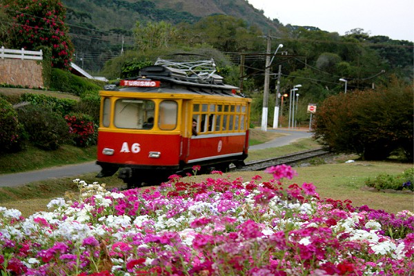 Primavera, visite Campos do Jordão na estação mais florida do ano
