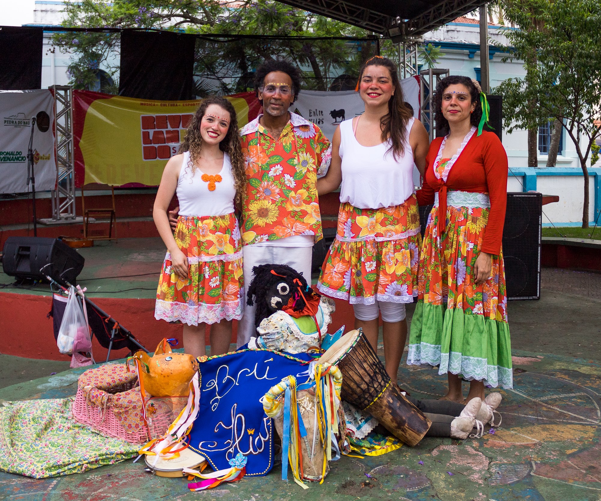 Companhia-Folclórica-Baú
