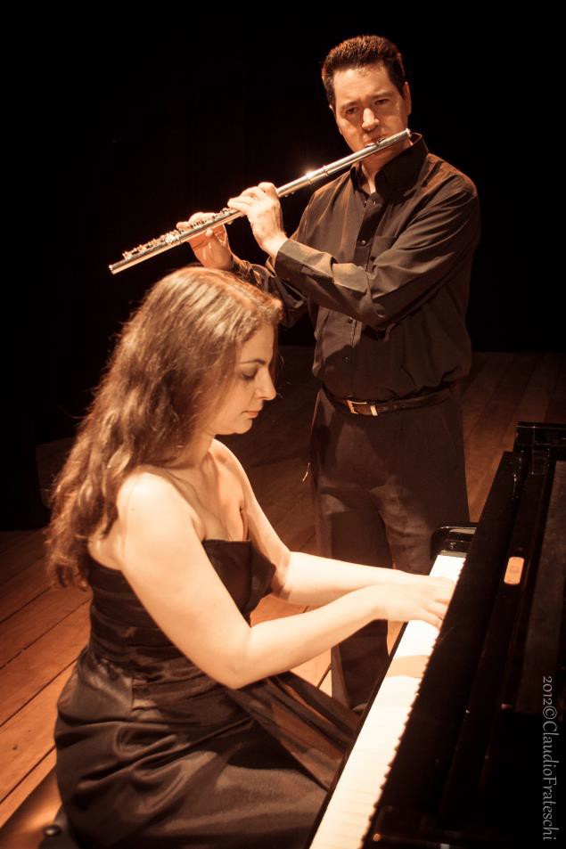 Duo Cerri-Botelho [Sérgio Cerri, flauta; Flávia Botelho, piano] – Foto Claudio Frateschi (1)