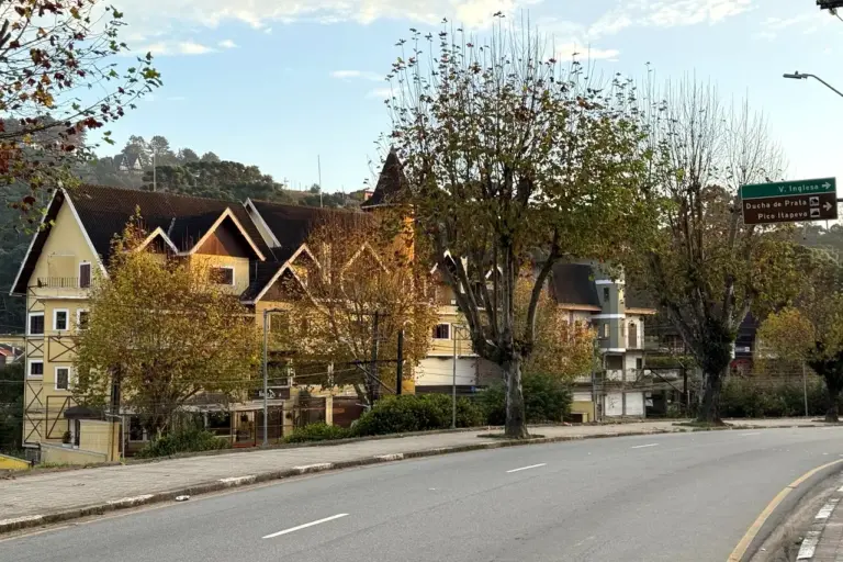 Semana terá frio, chuva e alerta de temporais em Campos do Jordão