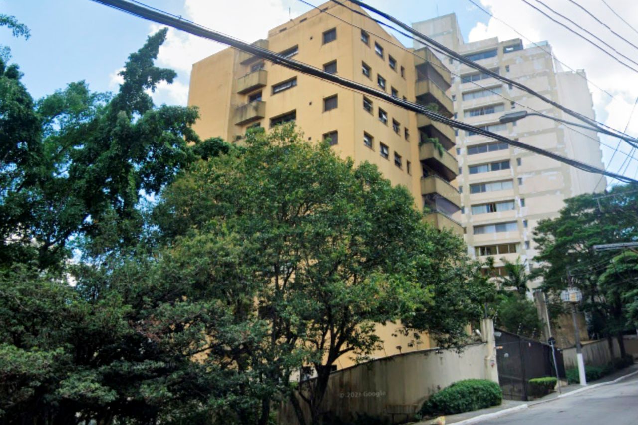 Justiça Federal leiloa 75 imóveis e 80 veículos com descontos de até 50%
