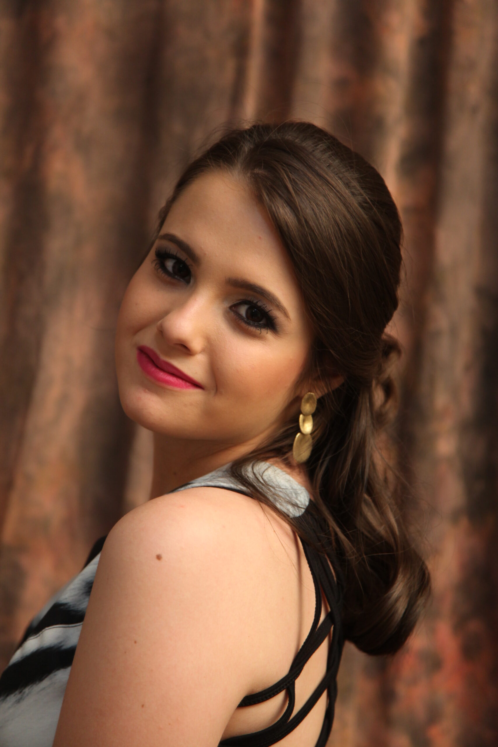 TALITA GONDIM, piano