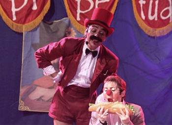 Teatro Infantil A-la-pi-pe-tuá é atração deste domingo no Auditório
