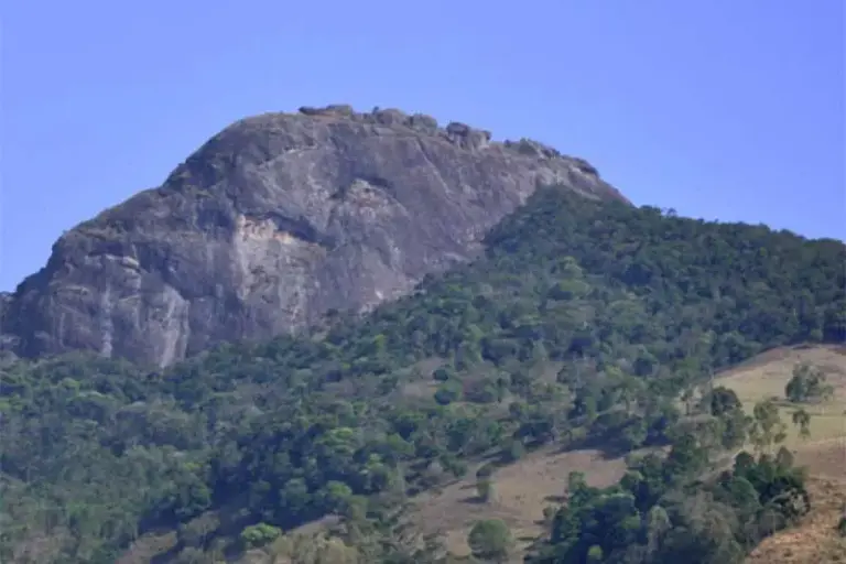 Trilha da Ana Chata