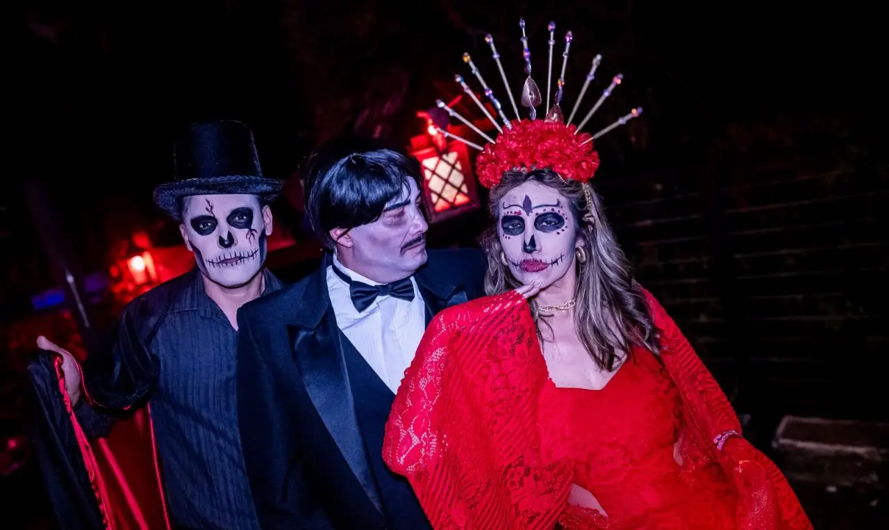 Halloween no Art B.B.Q. promete uma noite de terror, música e gastronomia em Campos do Jordão