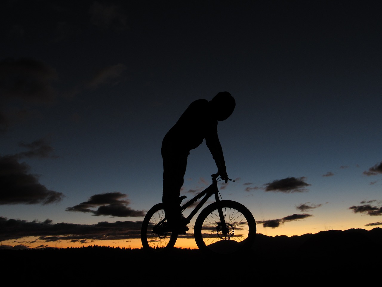 bike-noite