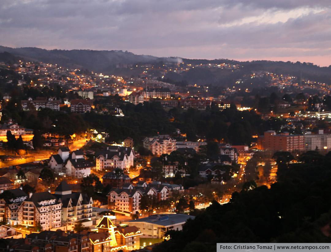 campos-do-jordao-noite-inverno-2017