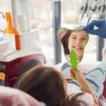 Ação gratuita de saúde bucal muda para o Serramar Shopping nesta sexta em Caraguatatuba