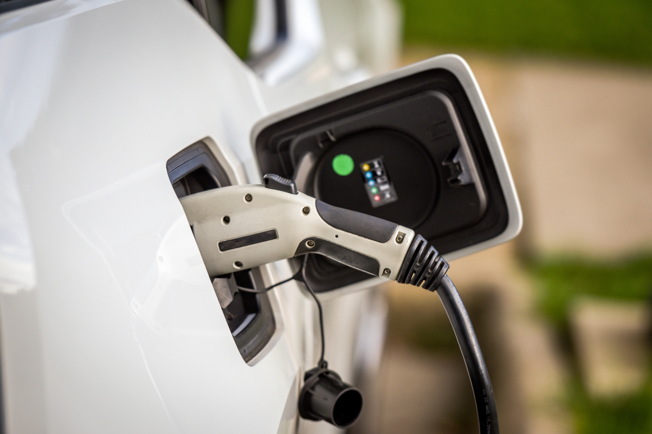 Economia em Viagens: Carros Elétricos Podem Reduzir Custos em Até 72%
