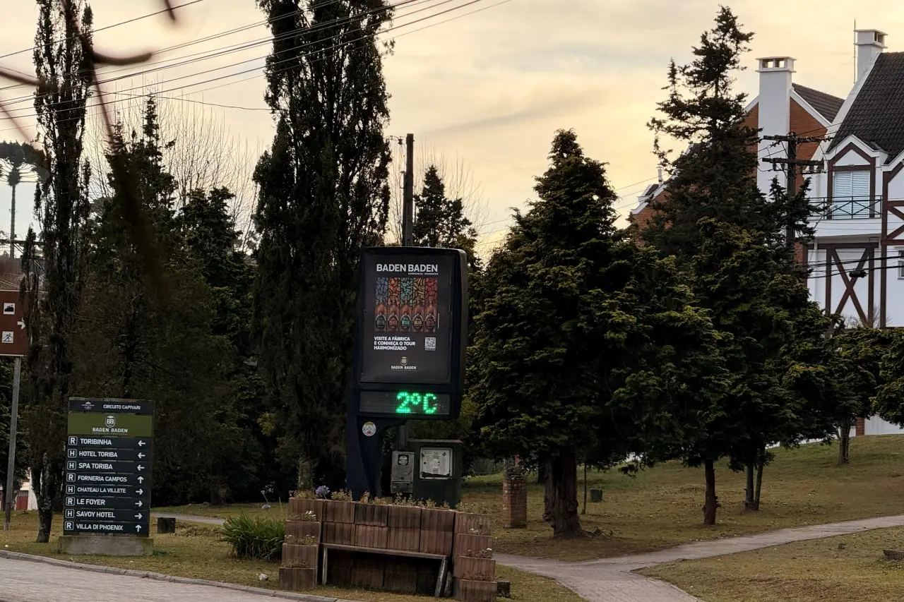 Campos do Jordão amanhece com céu nublado e temperatura de 2°C nesta terça-feira