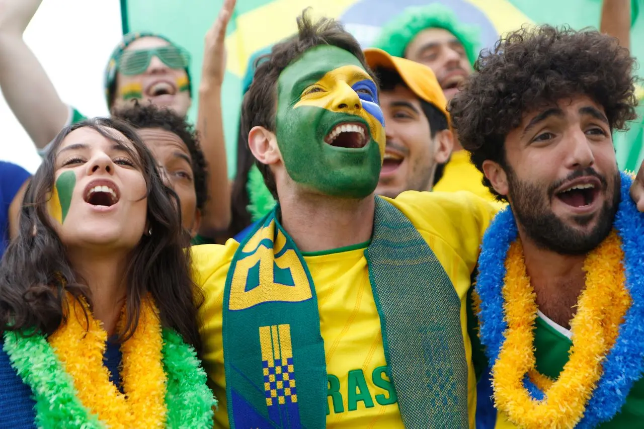 Copa do Mundo aproxima brasileiros que pensam diferente, aponta pesquisa