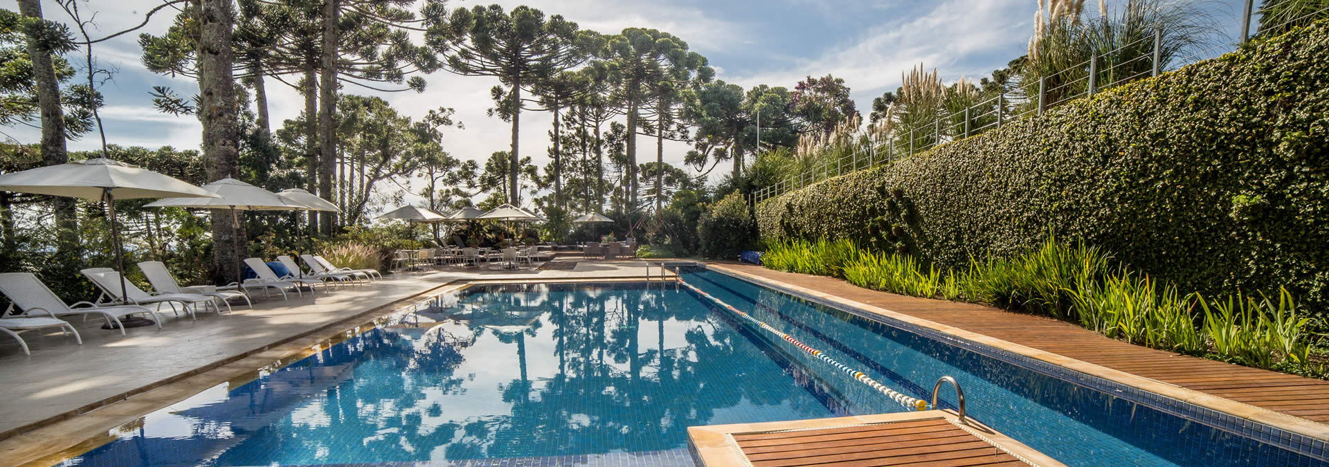 destaqeu-toriba-piscina
