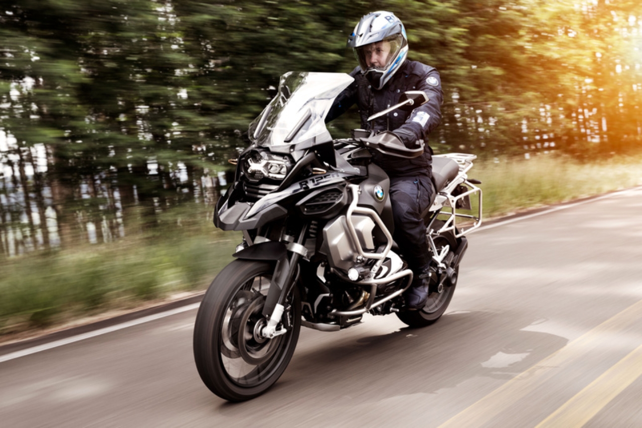 BMW Motorrad comemora 101 anos com evento em Campos do Jordão, que deve reunir 5 mil pessoas