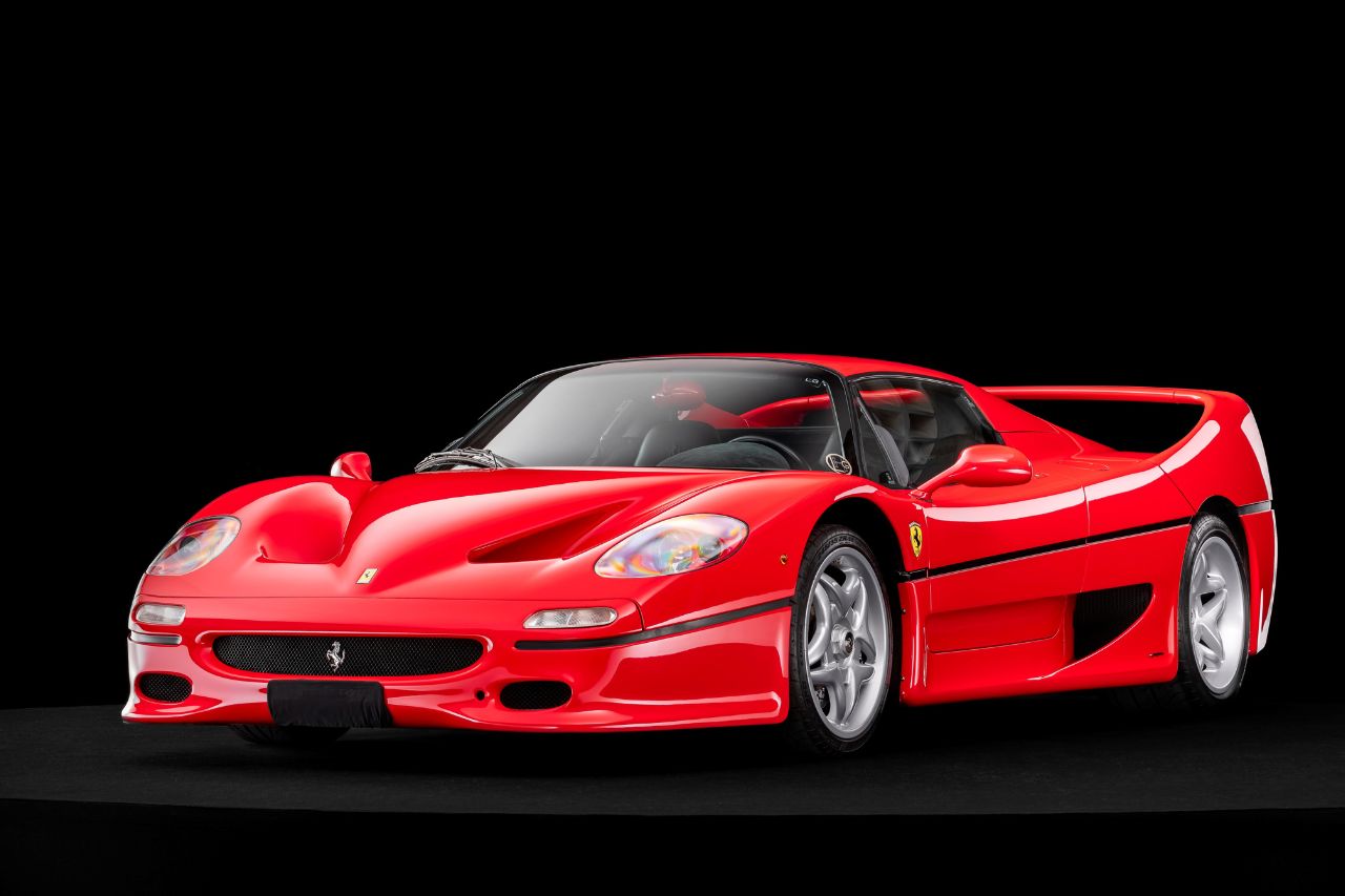 Ferrari F40 e F50 chegam ao Museu CARDE