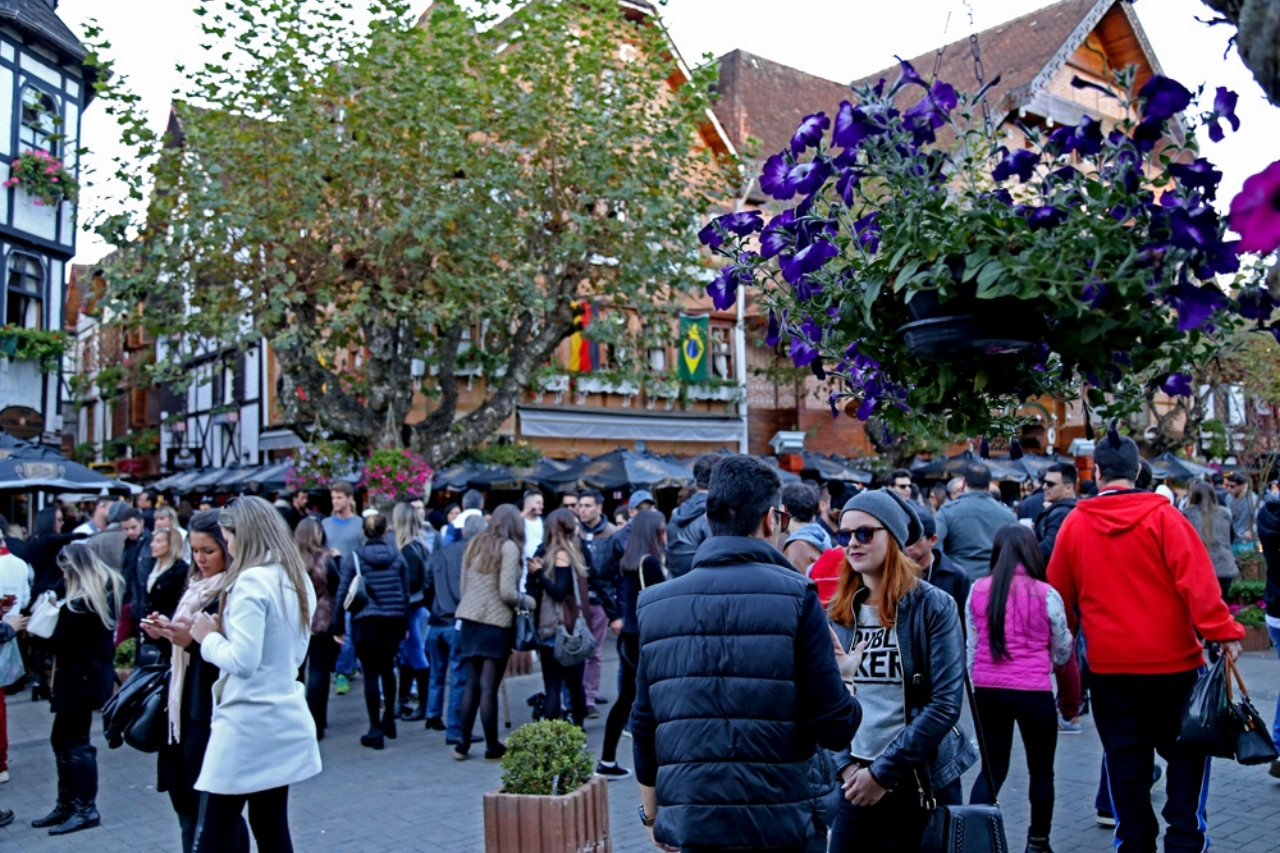 Mais de 150 mil turistas devem visitar Campos do Jordão no período do feriado de Corpus Christi 2022