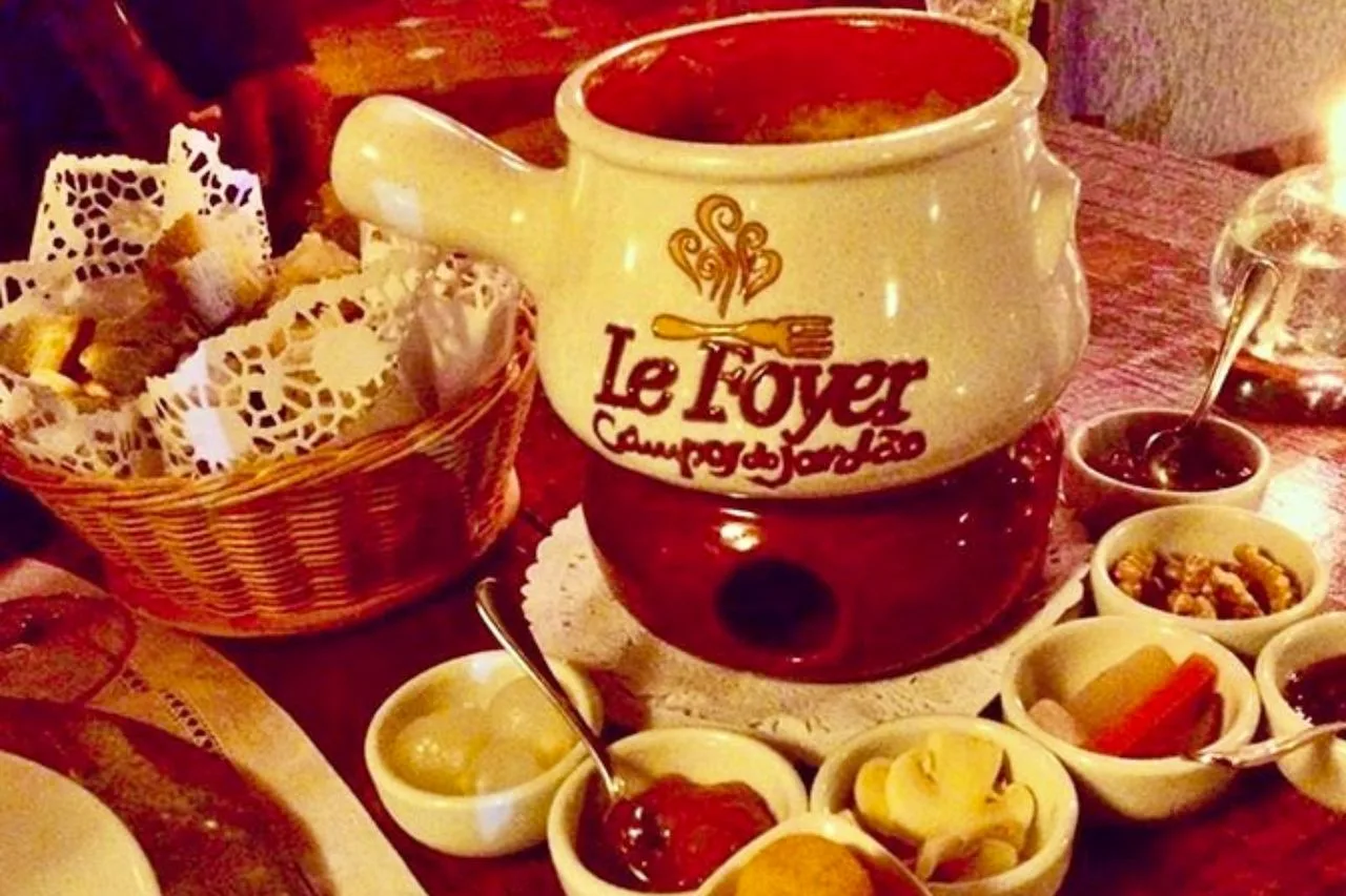 10 Dicas de Restaurantes para comer Fondue em Campos do Jordão