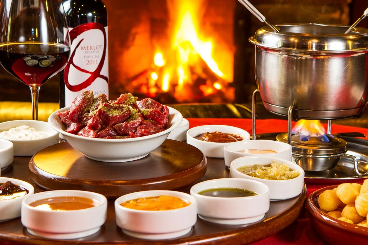 10 Dicas de Restaurantes para comer Fondue em Campos do Jordão