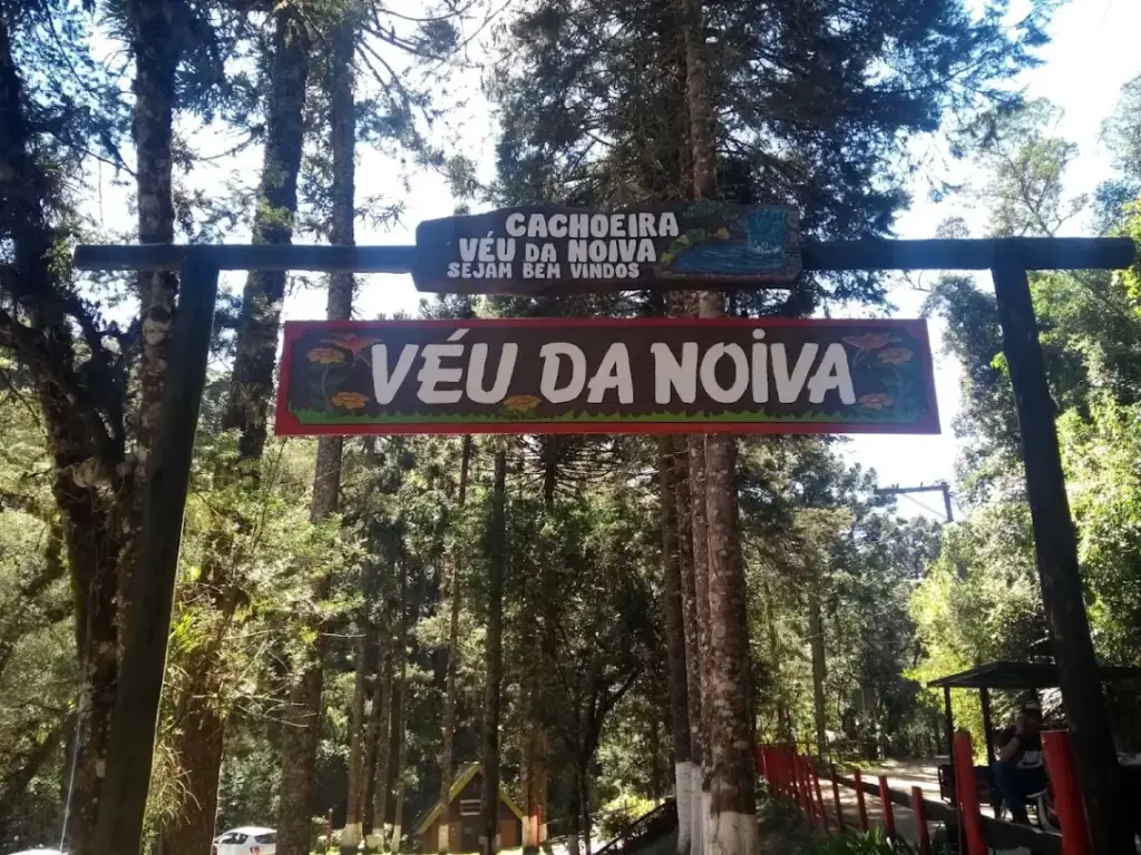 Cachoeira Véu da Noiva