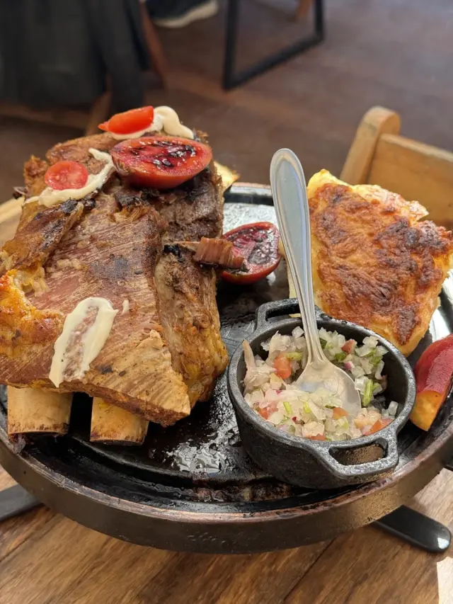 Dona Chica Restaurante