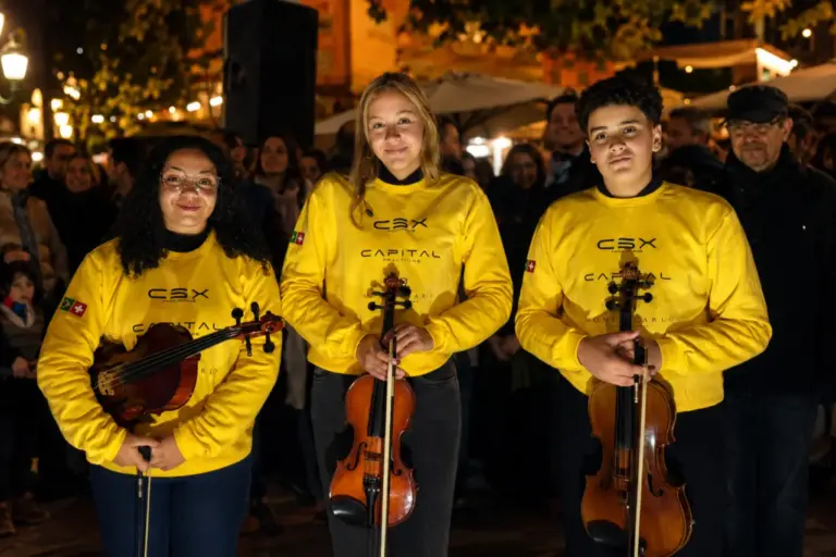 Prefeitura de Campos do Jordão e Fundação Lia Maria Aguiar realizam projeto Flash Mob com apoio da CSX Holding