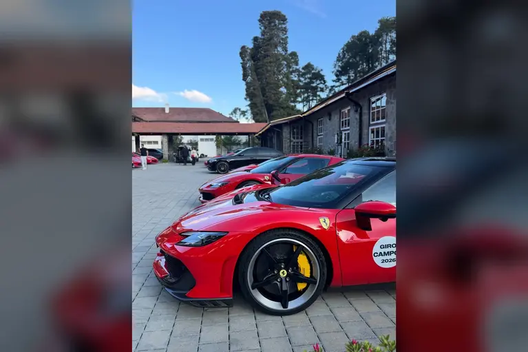 Giro Campos 2026 leva quase 40 Ferraris a Campos do Jordão